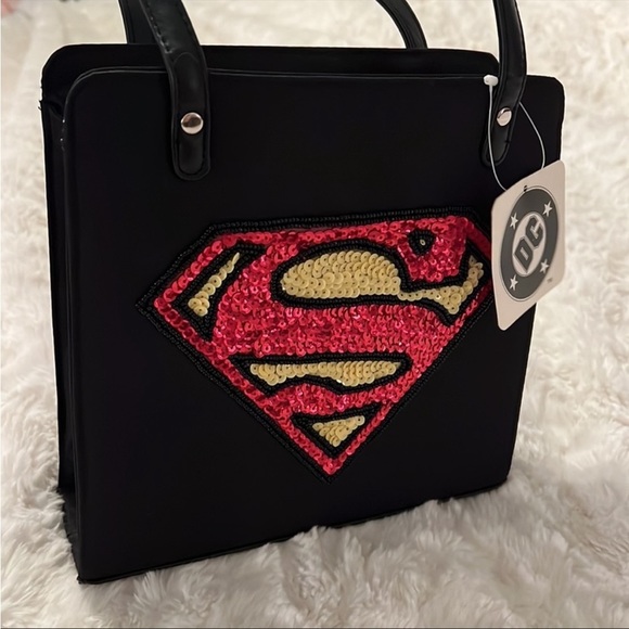 Dc Comics Purse by Animations with Superman Logo in Sequins NWT 🔥 - Picture 1 of 11